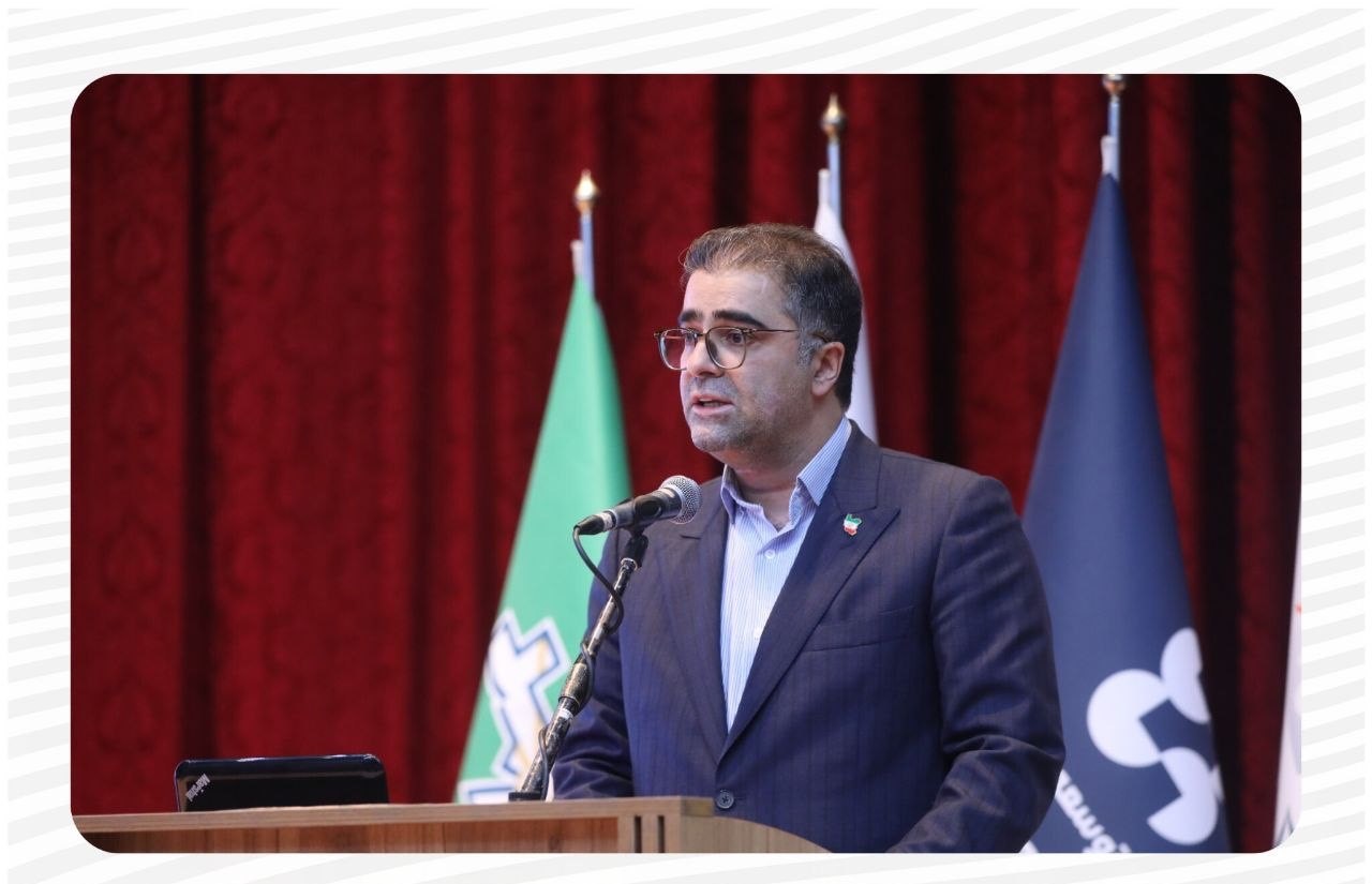 امیر یونسیان بیان کرد: «دانش»، «فناوری» و «بازار» سه ضلع مسیر درآمد پایدار