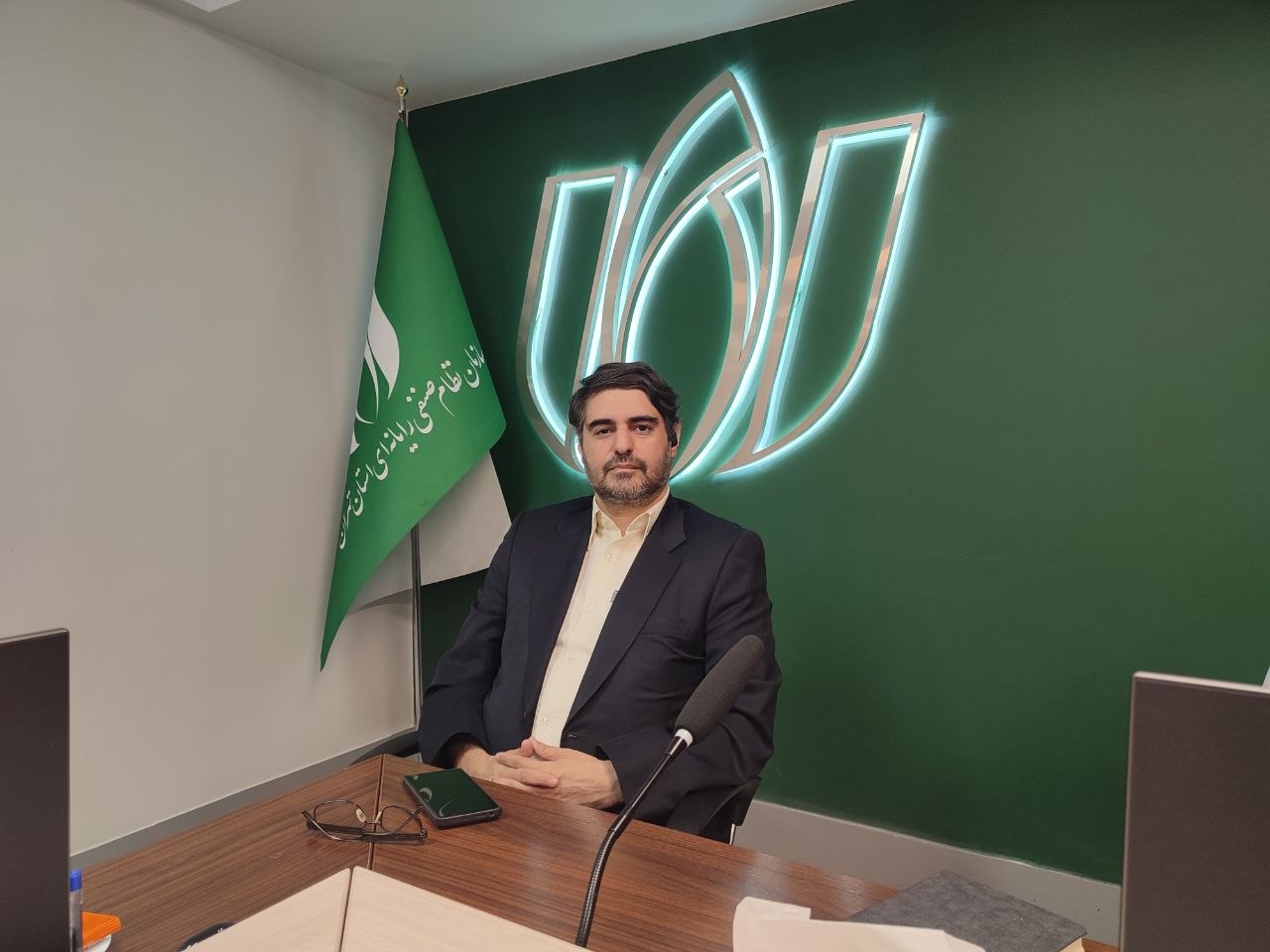 آیین‌نامه فعلی اپراتورهای هوش مصنوعی مخل فضای کسب‌وکار هوش مصنوعی است