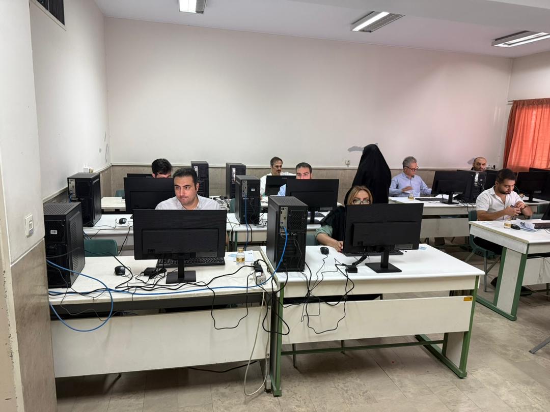 آزمون احراز صلاحیت مشاوران فناوری اطلاعات با حضور 177 داوطلب در تهران برگزار شد