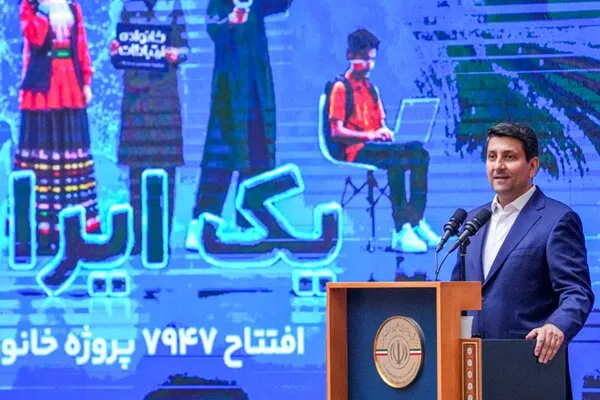 هاشمی: توسعه زیرساخت‌های ارتباطی، مقدمه شکل‌گیری اقتصاد دیجیتال است