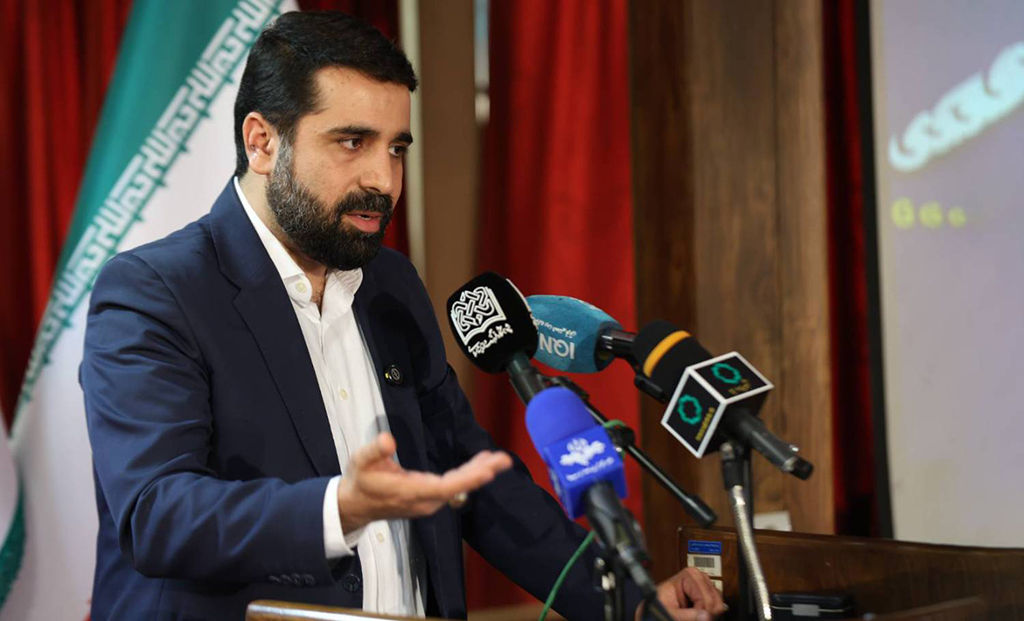 هشدار رئیس مرکز ملی فضای مجازی: اگر سکوهای آمریکایی رسمیت بگیرند، حاکمیت از درون خالی می‌شود