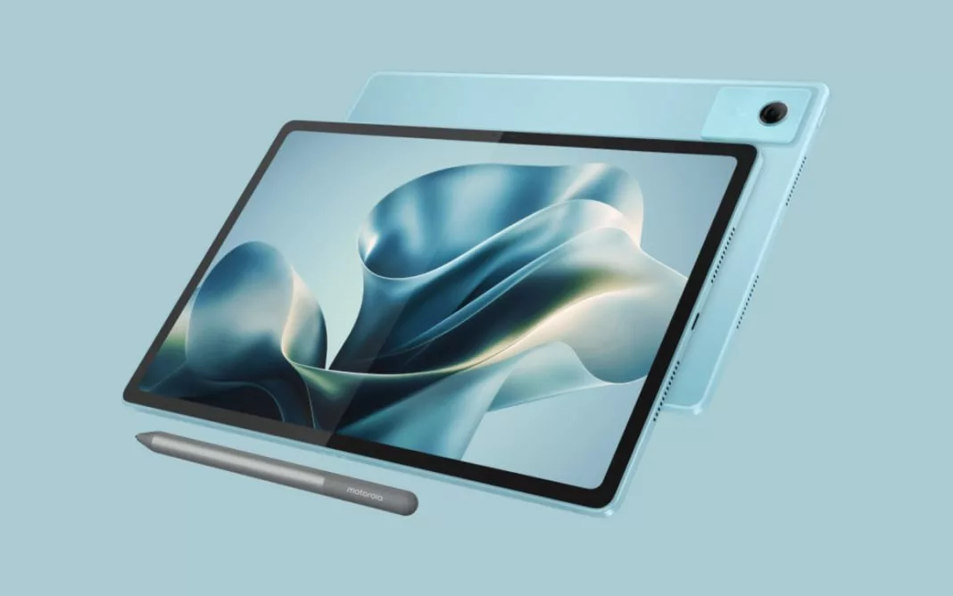 موتورولا از تبلت موتو پد 70 با نمایشگر 2.5K و قلم Moto Pen رونمایی کرد