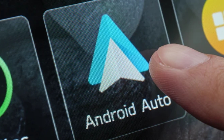 سفری کوتاه‌تر و دلپذیرتر با Android Auto
