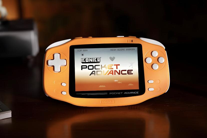 کنسول دستی جدید آیانئو با شبیه‌ساز PS2 رونمایی شد
