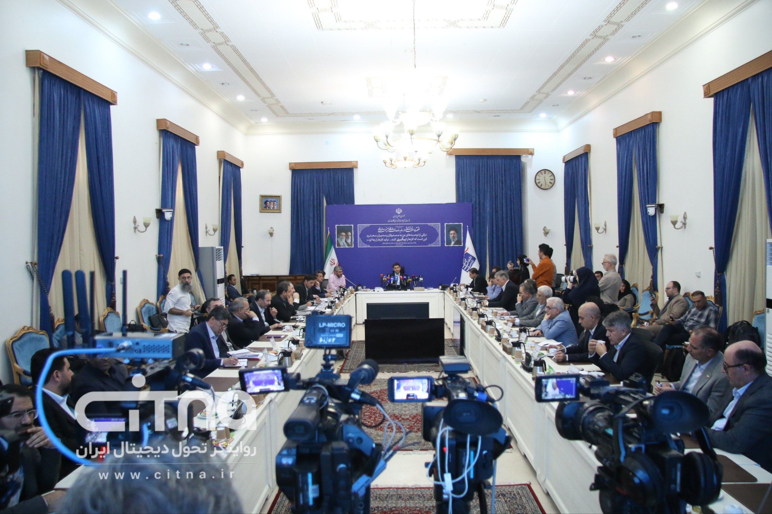 گزارش تصویری سیتنا از جلسه کنترل پروژه فیبرنوری با حضور وزیر ارتباطات و مدیران عامل اپراتورها