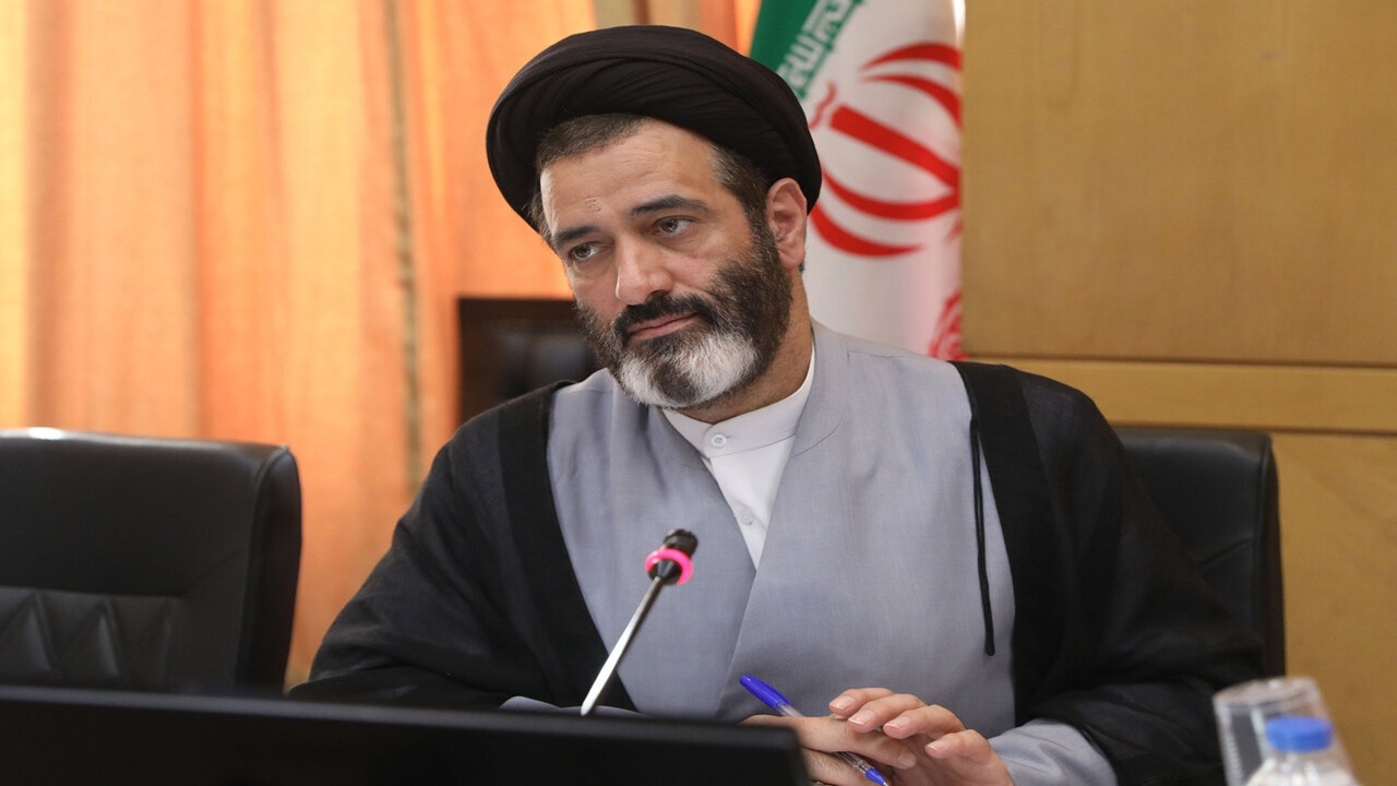 حجت‌الاسلام حسینی‌کیا : افزایش بی‌ضابطه تعرفه‌های اینترنت اجحاف در حق مردم است