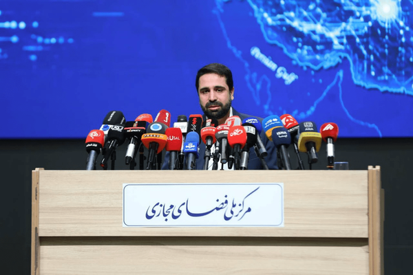 آقامیری: در یک منطقه، ارتباطات استارلینک را تا ۸۰ درصد مختل کردیم