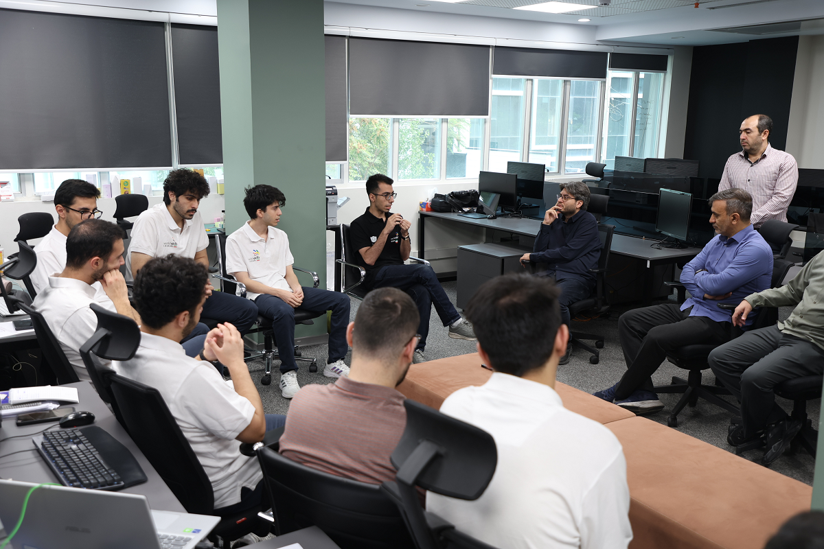 باید مسیر حضور نخبگان جوان در امنیت سایبری هموار شود