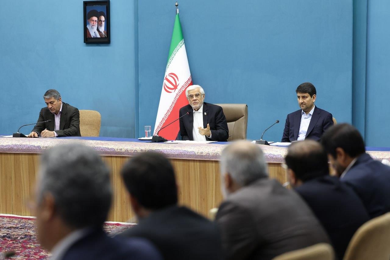 معاون اول رئیس‌جمهوری در جلسه مشترک کارگروه ویژه اقتصاد دیجیتال و ستاد سازماندهی و راهبری فضای مجازی: اقتصاد دیجیتال یکی از مزیت‌های ایران است؛ باید به جایگاه اول منطقه برسیم