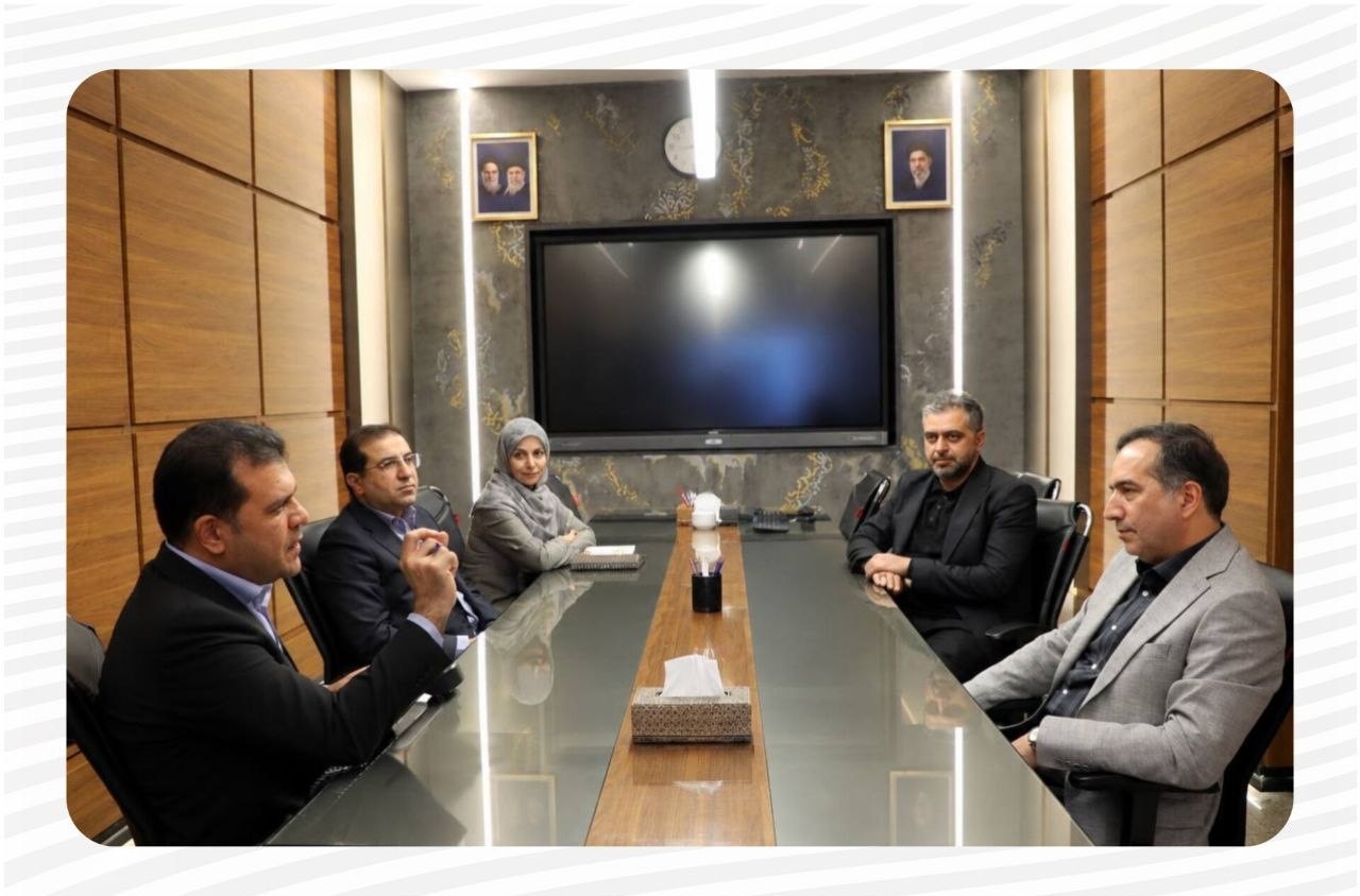 همکاری معاونت علمی و وزارت ارشاد برای صادرات و توسعه بازار محصولات فرهنگی
