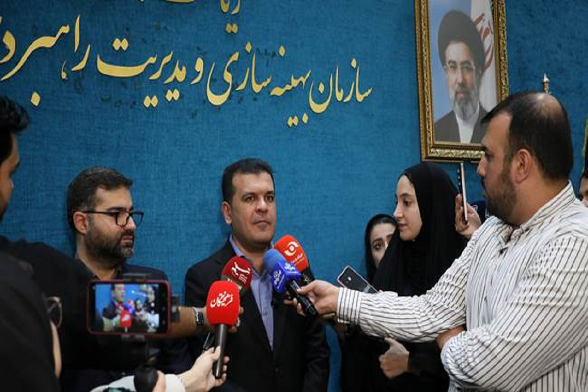 تأکید معاون علمی رئیس‌جمهور بر اصلاح مقررات برای کاهش مصرف انرژی