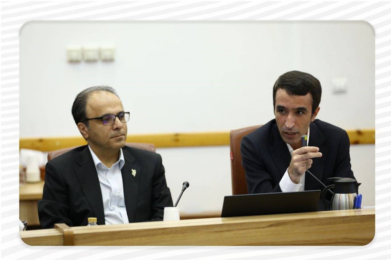 معاون توسعه شرکت‌های دانش‌بنیان معاونت علمی اعلام کرد: ورود ۲۵۰۰ شرکت جدید و خروج هزار شرکت از زیست‌بوم دانش‌بنیان
