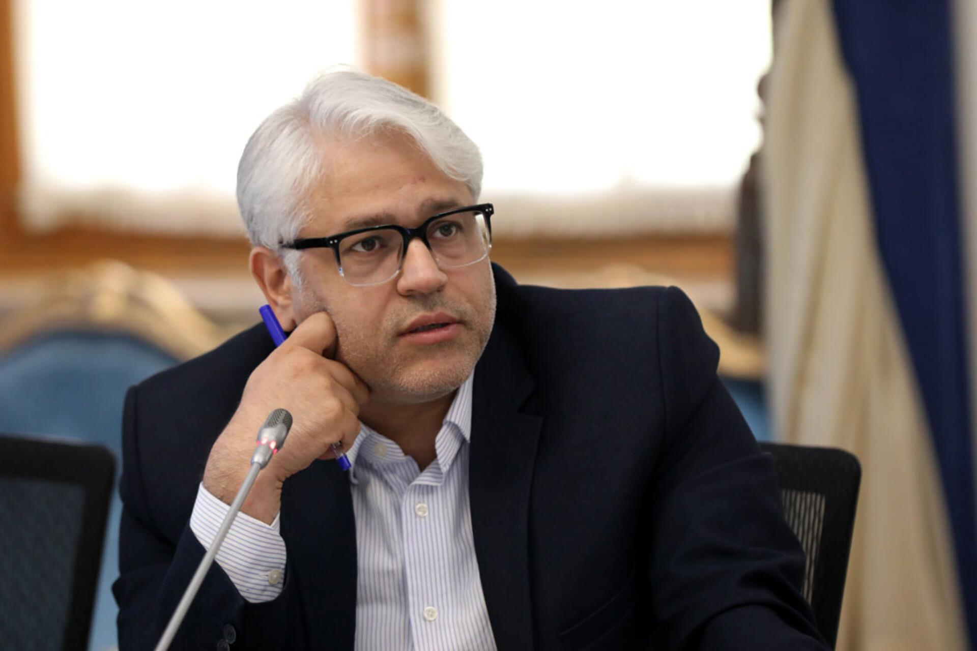 معاون وزیر ارتباطات: میلیاردها تومان برای جست‌وجوگرهای قدیمی هزینه نکنیم