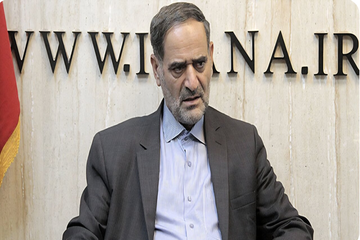 انتقاد مجلس از گرانی ۴ برابری گوشی موبایل