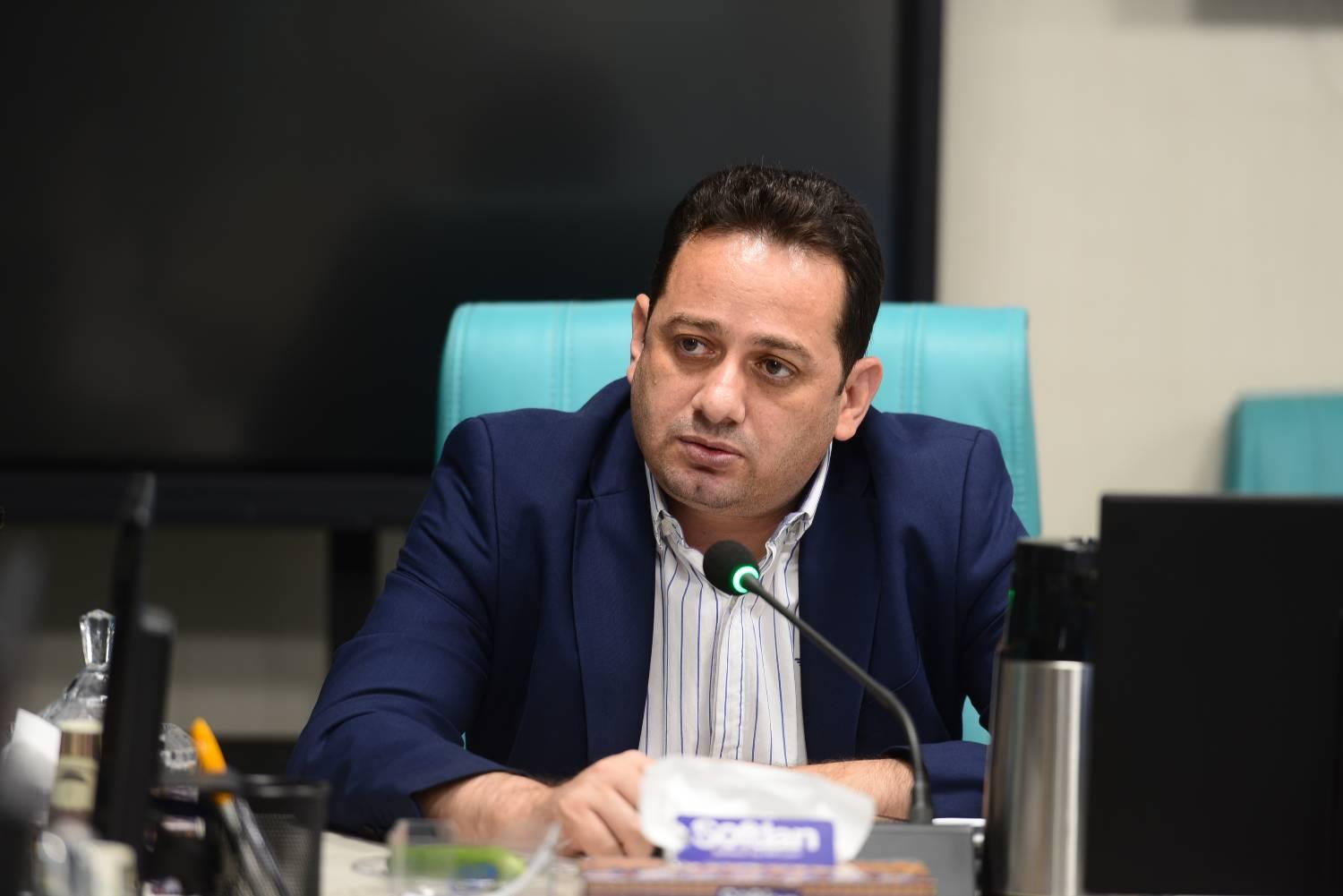 معاون سازمان فناوری اطلاعات ایران خبر داد: فراهم شدن دسترسی به بیش از ۲۱ میلیون بسته نرم‌افزاری در مخزن ملی متن‌باز