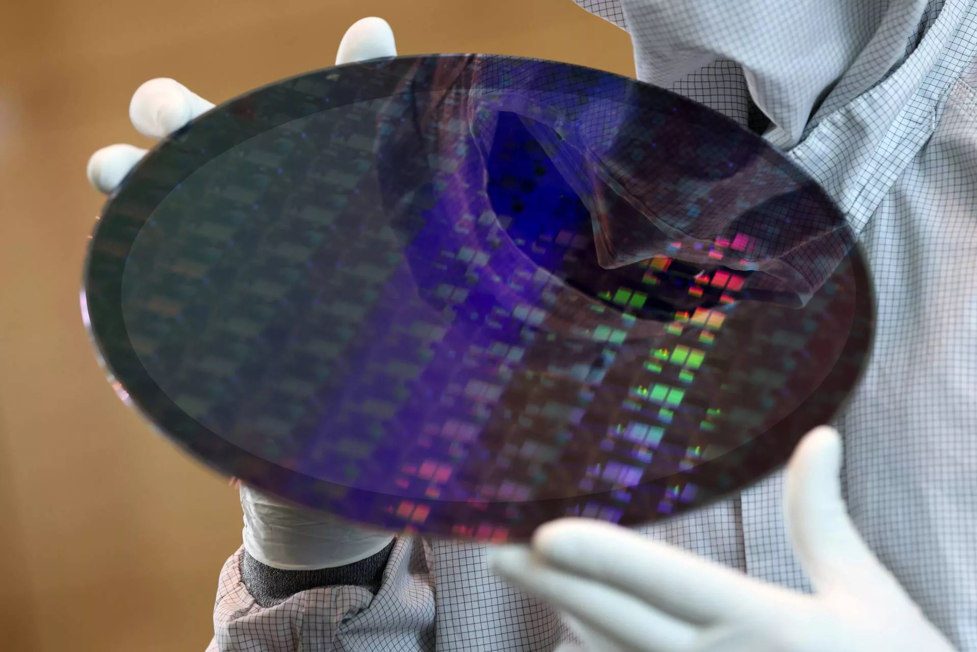 شرکت TSMC به پیشرفت بزرگی در فناوری ترانزیستورهای زیر ۱ نانومتر دست یافت