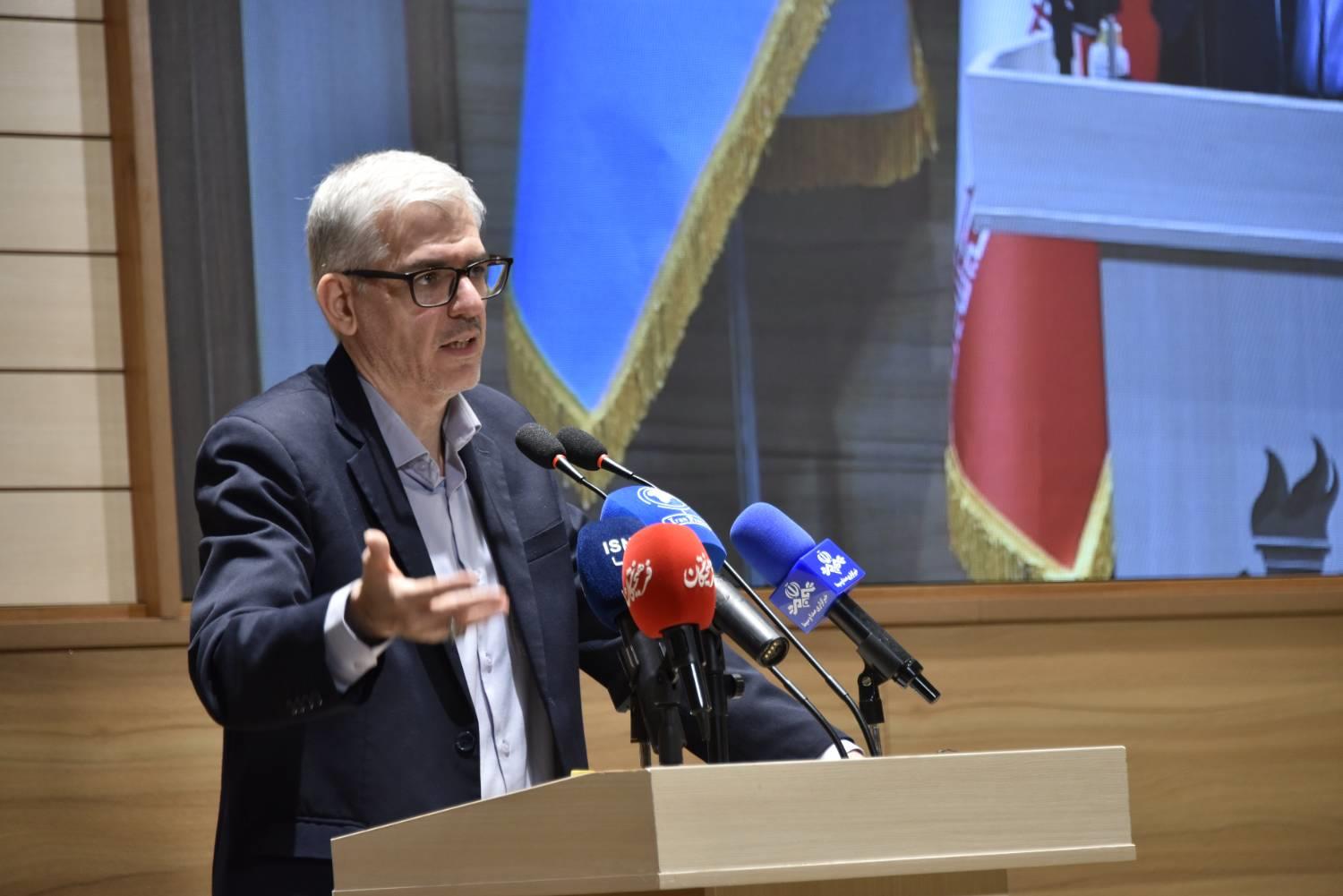 رئیس سازمان فضایی ایران در نشست تخصصی اقتصاد فضا و اکتشافات فضایی مطرح کرد؛ حمایت از حضور بخش خصوصی در صنعت فضایی با کاهش ریسک سرمایه‌گذاری