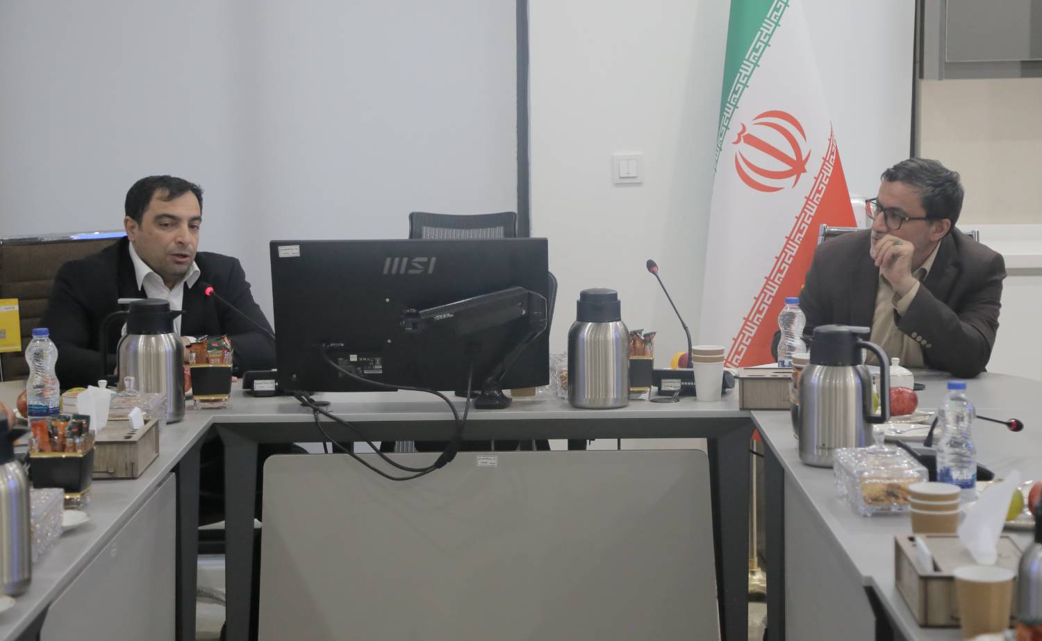 تأکید بر حمایت مجلس از توسعه صنعت فضایی و تقویت اقتصاد فضاپایه در بازدید نماینده زنجان و طارم از پژوهشگاه فضایی ایران