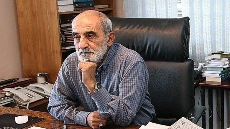 حسین شریعتمداری: کابل‌های اینترنتی عبوری از تنگه هرمز می‌توانند اهرم مقابله با آمریکا باشند